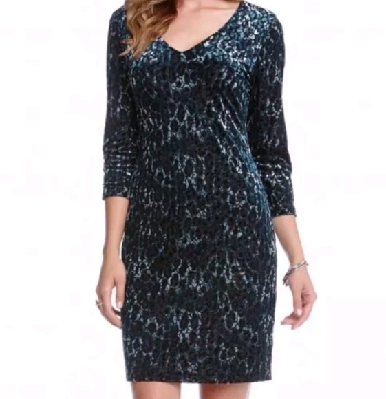 Karen Kane Burnout Sheath Dress NWT sz 0x - Picture 1 of 7